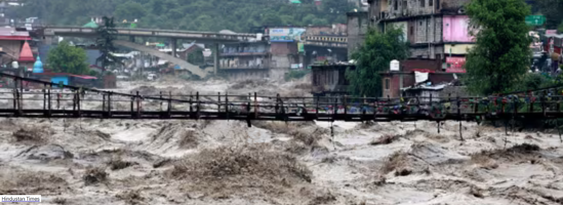 भारी बारिश से देहरादून में तबाही, एक की मौत और दो लापता!